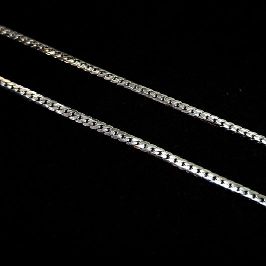 Closed Cuban chain
