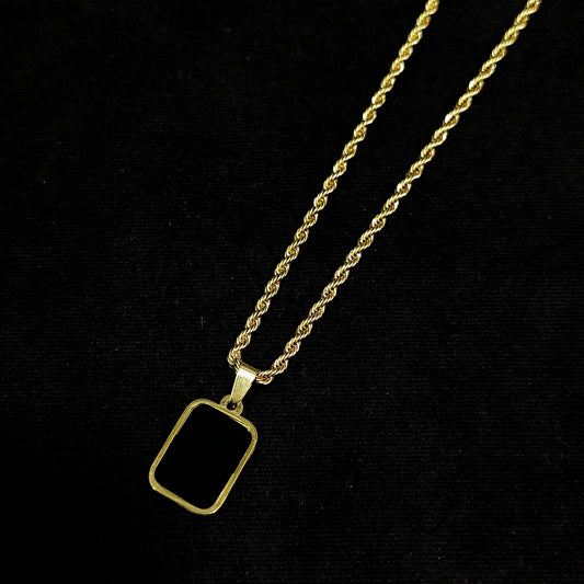 Onyx recta Locket